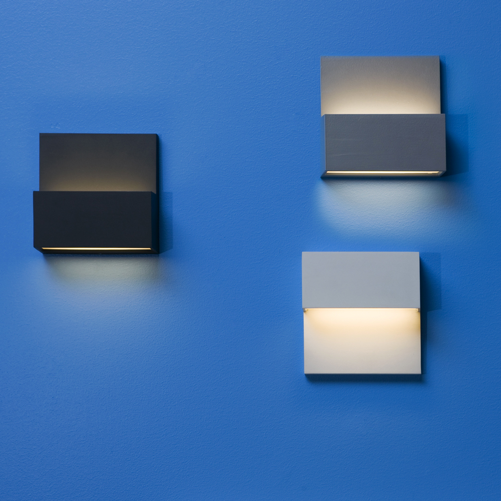 Piano Wall Lamp by Rezek Artemide Wall Lamps